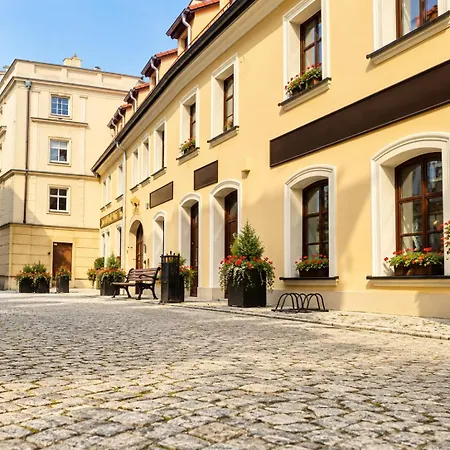 Przestronny , Pietrowy W Centrum Klodzka Z Darmowym Parkingiem - 6 Apartment *