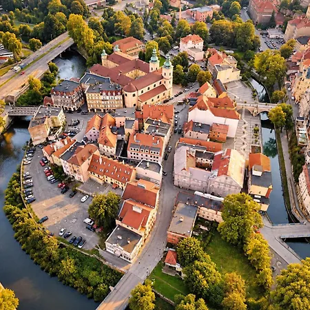 Przestronny , Pietrowy W Centrum Klodzka Z Darmowym Parkingiem - 6